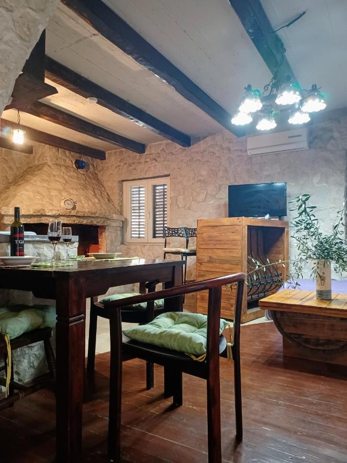 Dalmatia Rustica Comfortable One Bedroom+Fireplace Zára Kültér fotó